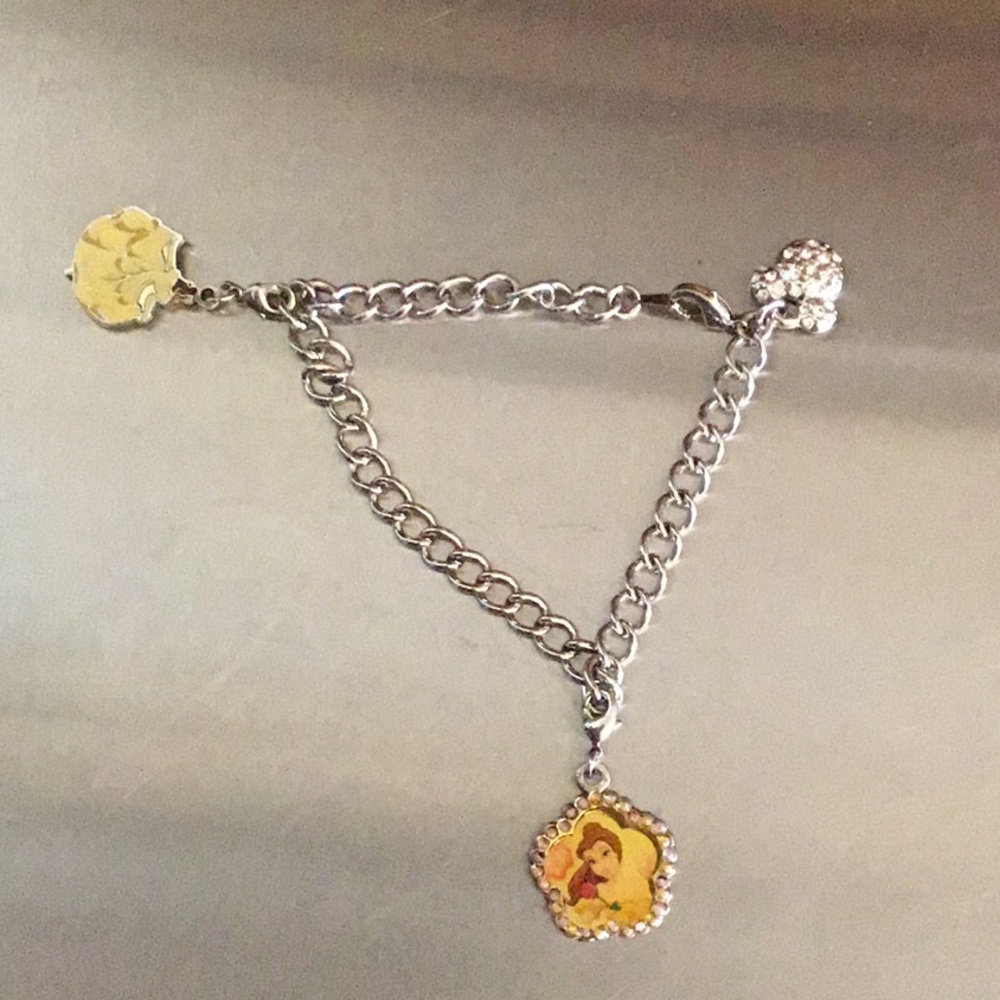 Belle bracelet.
